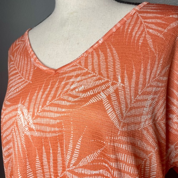 Tropical Print Top - Picture 6 of 6